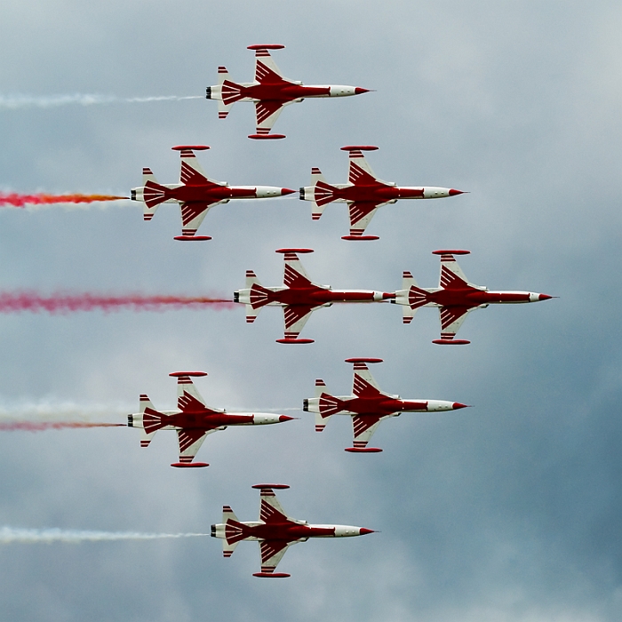 161_AirPower_Turkish Stars na Northrop F-5.jpg